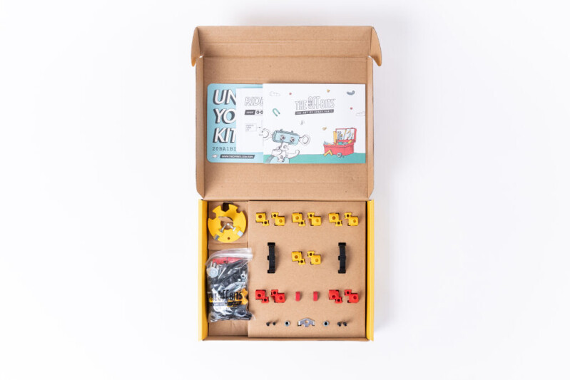 The OffBits stavebnice Rider Bit